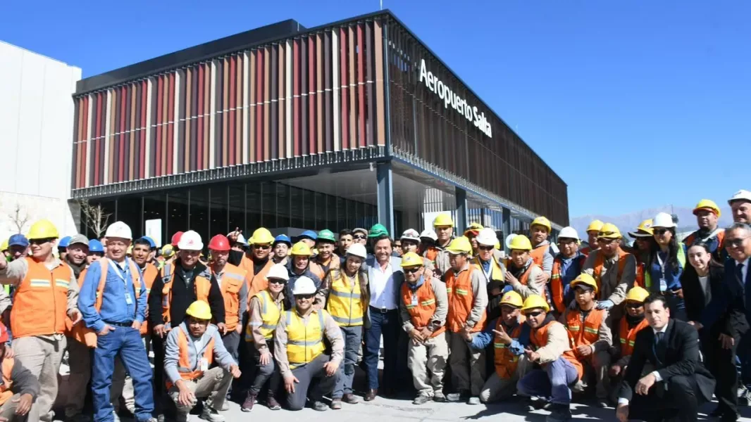 Sáenz inauguró la nueva terminal del Aeropuerto de Salta, que se consolida como el más importante del país después de Ezeiza y Aeroparque.